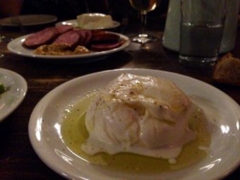 aupass452175687863978_2288571048324889801_n