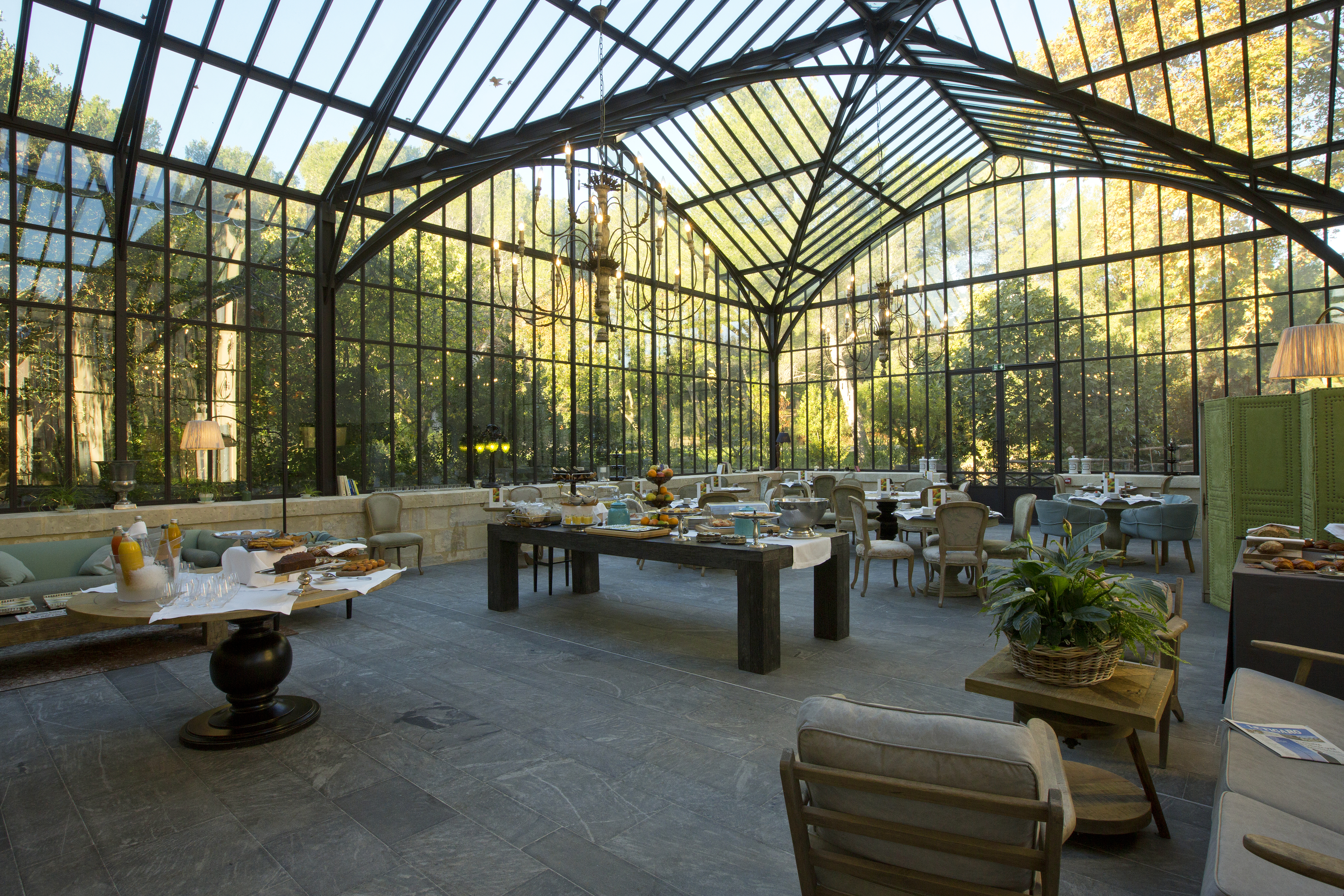 petit-dejeuner-domaine-de-manville-baux-de-provence-1606
